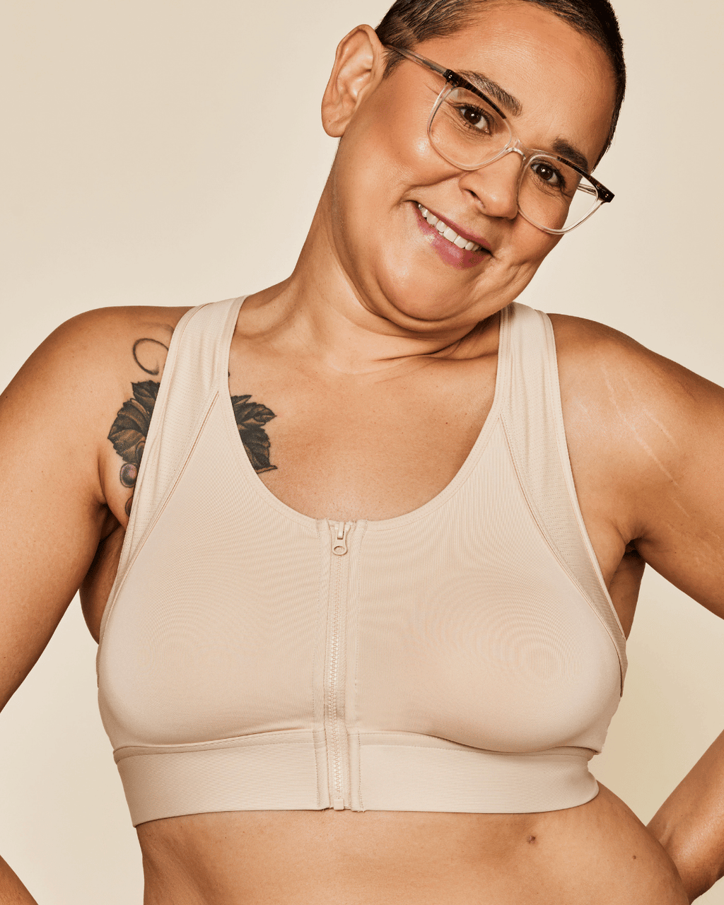 Hero Front‑Closure Sports Bra - Buff